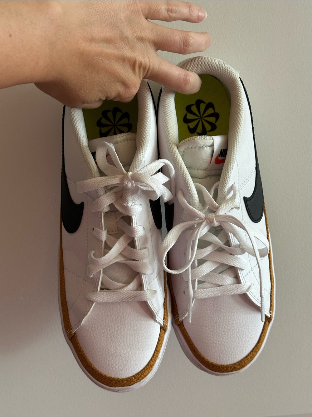 Women’s Nike Court Legacy Shoes